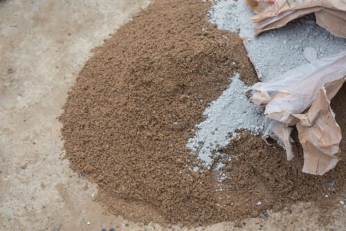 Bentonite Clay for Horses: Miracle Mineral or Overhyped Trend?