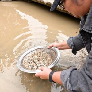 How Bentonite Clay is Used for Water Purification