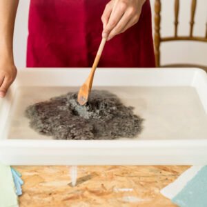What is bentonite sand cat litter? Is it safe for Kittens?