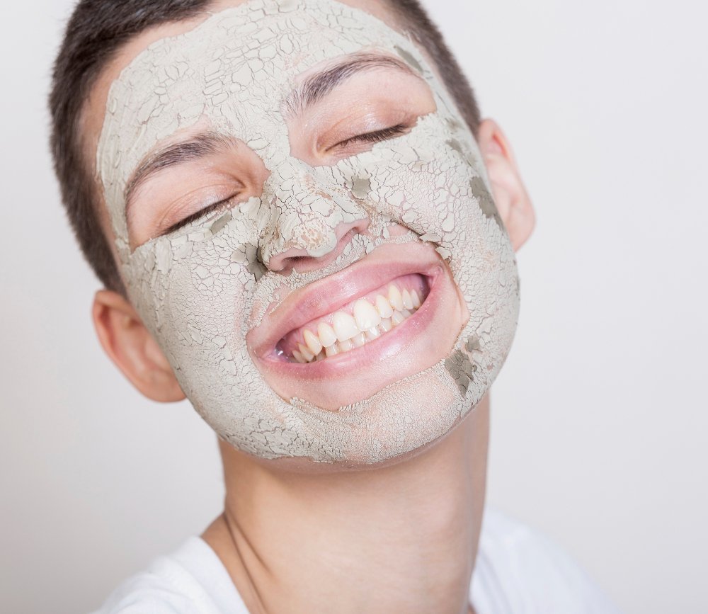 Can Calcium Bentonite Clay Really Whiten Teeth Naturally?