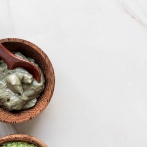 What is calcium bentonite green clay?