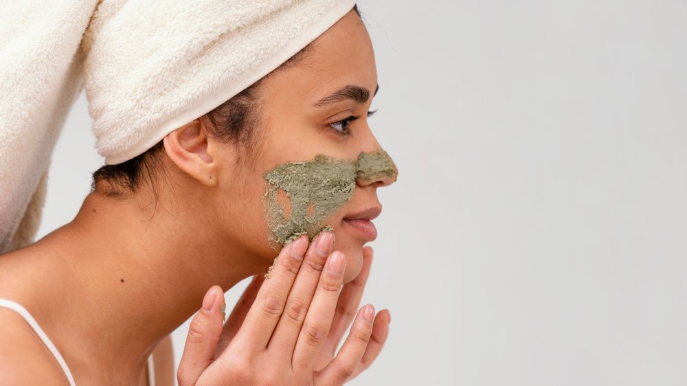 Is Bentonite Clay Safe for Sensitive or Acne-Prone Skin?
