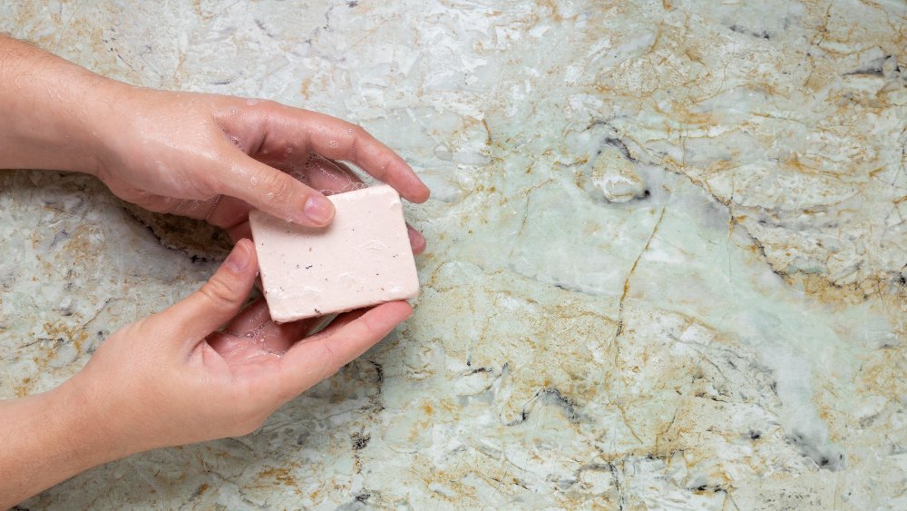 10 Amazing Benefits of Bentonite Clay Soap for Your Skin